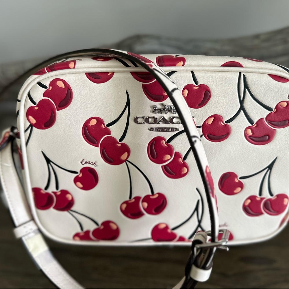 COACH Jamie Camera Bag With Cherry Print In Smooth Leather Chalk Multi - Picture 1 of 5